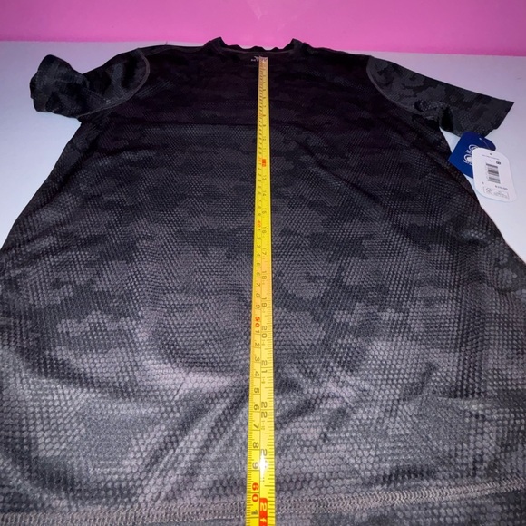 MTA Sport Men’s Black Short Sleeve Tee - Picture 8 of 8